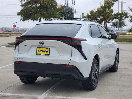 2026 Toyota bZ XLE Plus