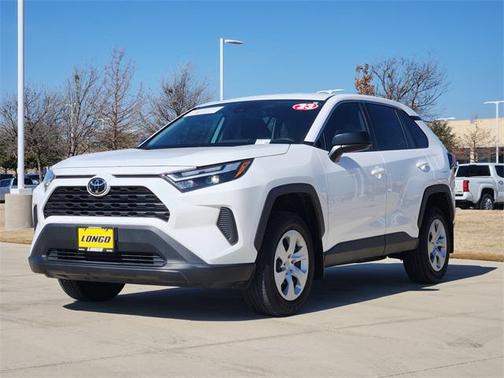 2023 Toyota RAV4 LE
