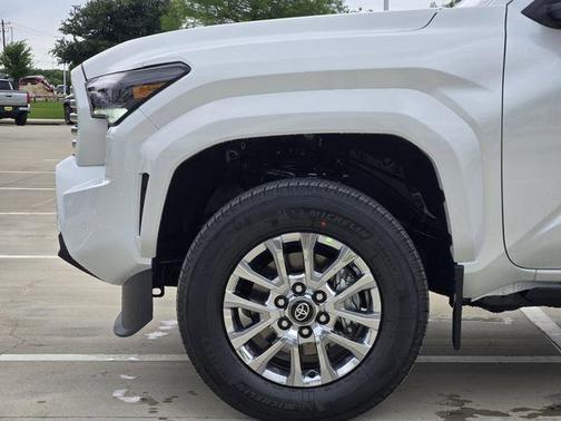 Wind Chill Pearl 2026 Toyota Tacoma Limited