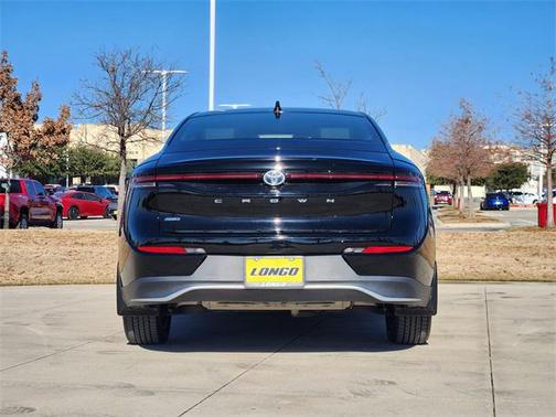 2023 Toyota Crown XLE