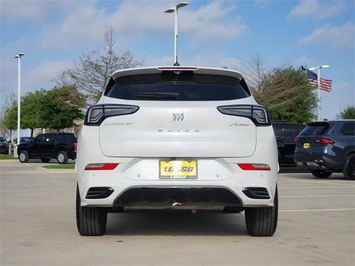 White Frost Tricoat 2024 Buick Encore GX Avenir