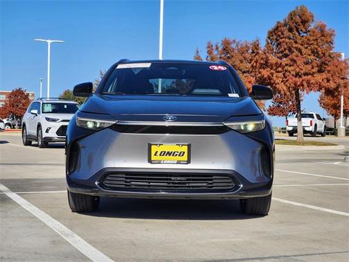 2024 Toyota bZ4X XLE