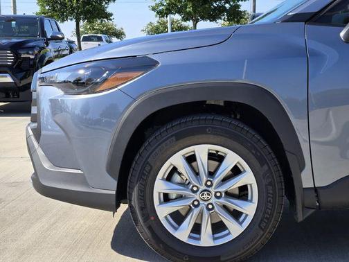 Celestite 2026 Toyota Corolla Cross LE