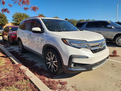 2021 Honda Pilot Touring 8-Passenger