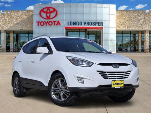 Winter White 2014 Hyundai TUCSON SE