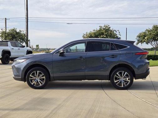 Coastal Gray 2024 Toyota Venza LE