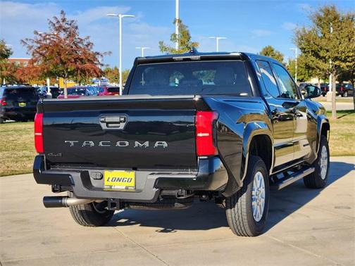 2025 Toyota Tacoma SR5