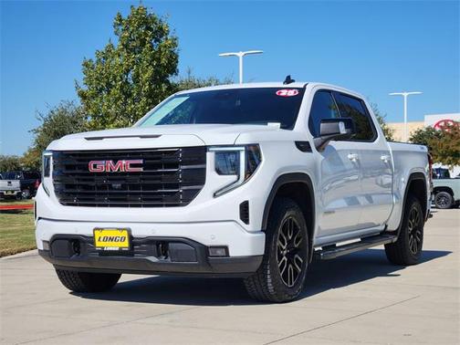 2025 GMC Sierra 1500 Elevation