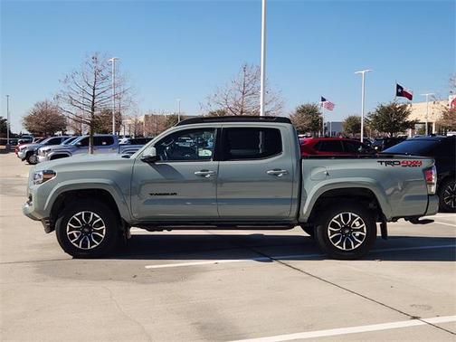 2022 Toyota Tacoma TRD Sport