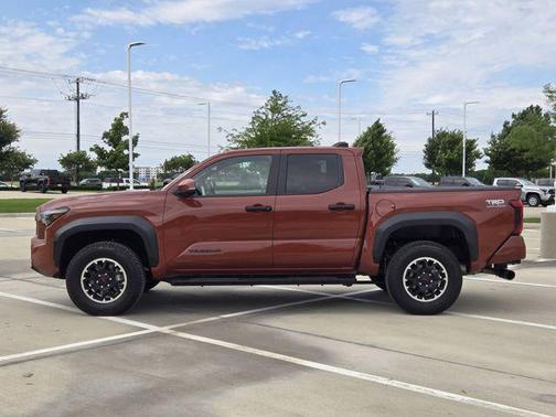 Terra 2025 Toyota Tacoma TRD Off-Road