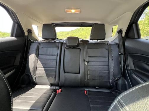 2018 Ford EcoSport TITANIUM