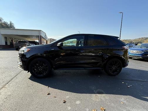 2024 Ford Edge ST-LINE