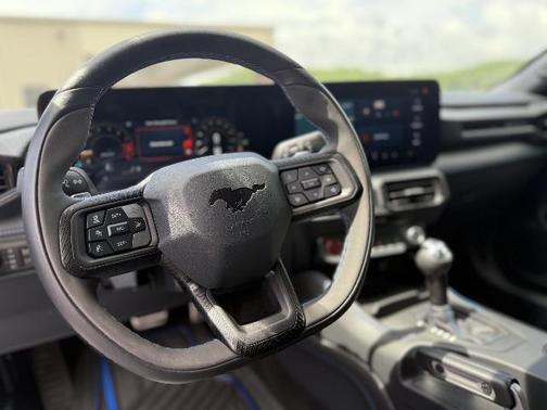 2024 Ford Mustang DARK HORSE