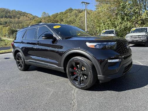 2023 Ford Explorer ST