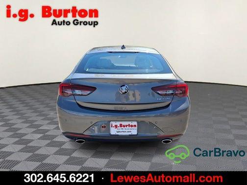 Pearl Metallic 2019 Buick Regal Sportback Avenir