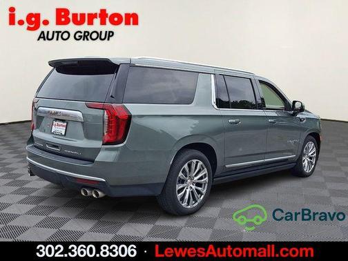 Pine Green 2024 GMC Yukon XL Denali