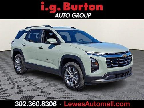 Green 2025 Chevrolet Equinox LT
