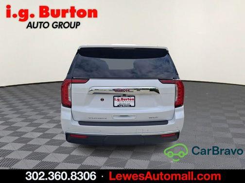 White Frost 2023 GMC Yukon XL SLT