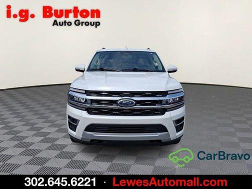 White Metallic 2023 Ford Expedition Limited