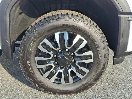 2026 GMC Sierra 3500 Denali Ultimate