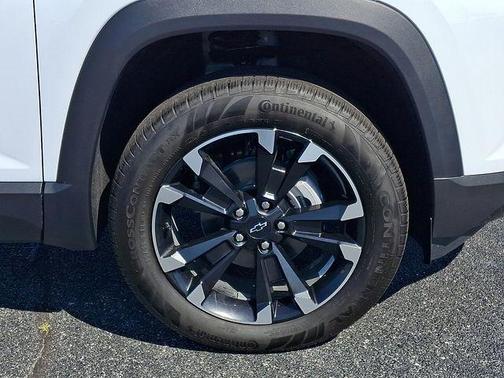 Polar White 2027 Chevrolet Equinox RS