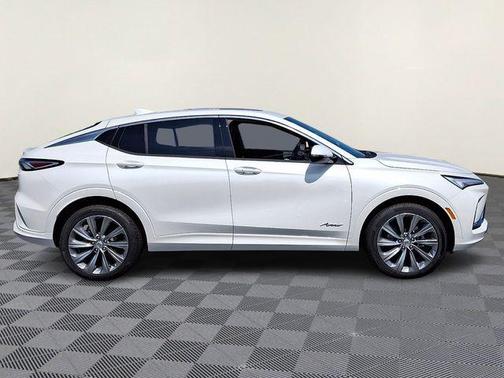 White Frost 2026 Buick Envista Avenir