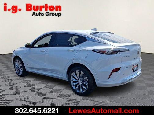 White Frost 2026 Buick Envista Avenir