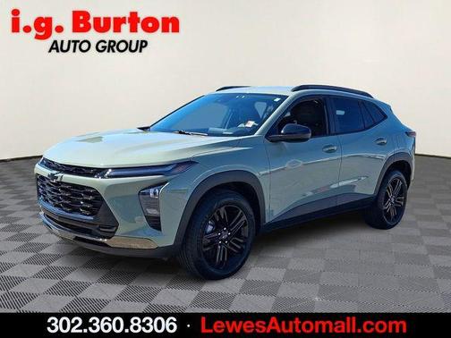 Green 2025 Chevrolet Trax ACTIV