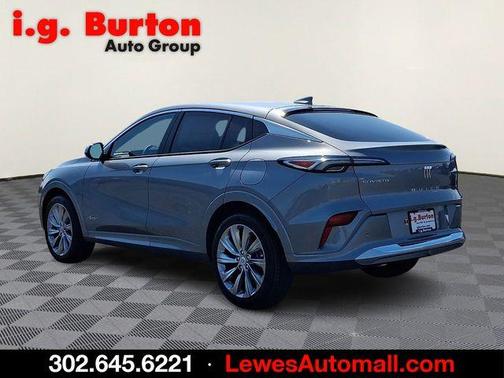 Moonstone 2026 Buick Envista Avenir