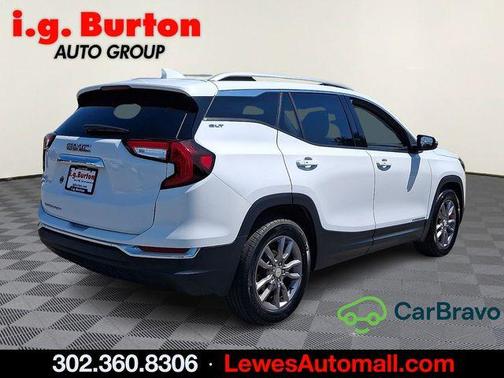 Summit White 2023 GMC Terrain SLT