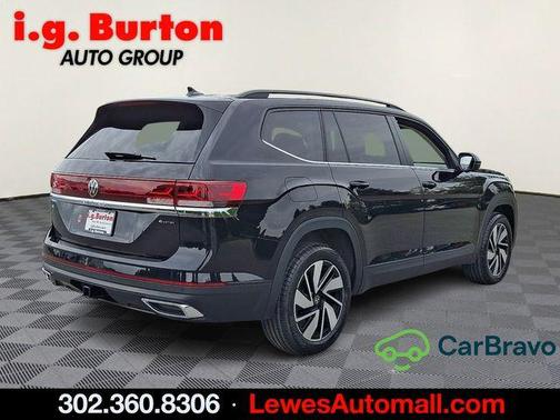 Deep Black Pearl Effect 2025 Volkswagen Atlas 2.0T SE