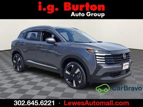 Gun Metallic 2025 Nissan Kicks SR