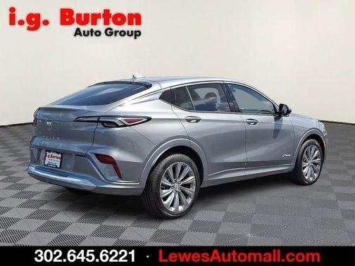 Moonstone 2026 Buick Envista Avenir