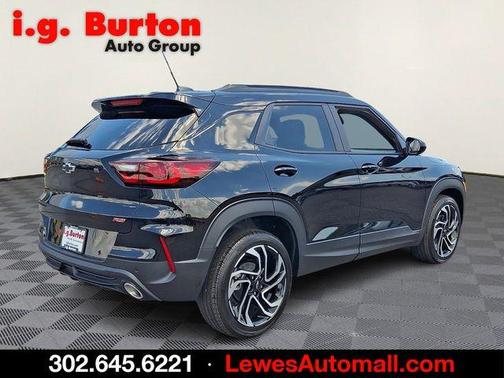 Black Metallic 2026 Chevrolet Trailblazer RS