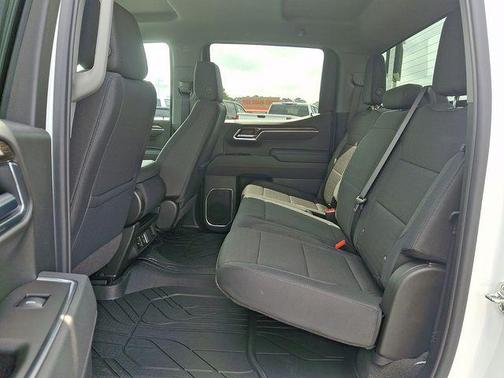 Summit White 2026 Chevrolet Silverado 1500 RST