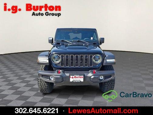 Black Clearcoat 2025 Jeep Wrangler Rubicon