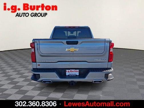 Sterling Gray Metallic 2024 Chevrolet Silverado 1500 High Country