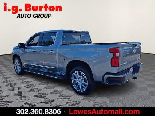 Sterling Gray Metallic 2024 Chevrolet Silverado 1500 High Country