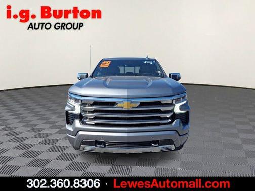 Sterling Gray Metallic 2024 Chevrolet Silverado 1500 High Country