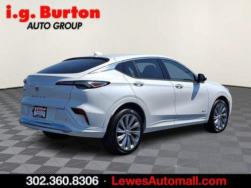 White 2026 Buick Envista Avenir