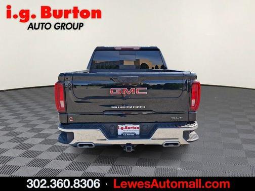 Onyx Black 2023 GMC Sierra 1500 SLT