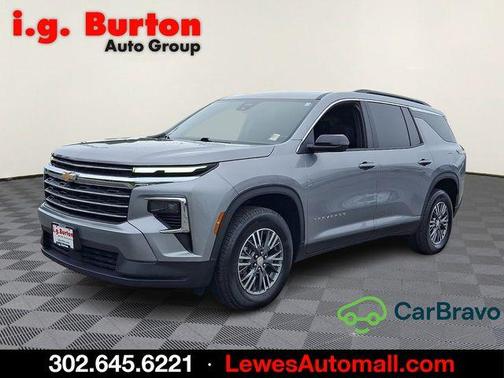 Sterling Gray Metallic 2025 Chevrolet Traverse LT