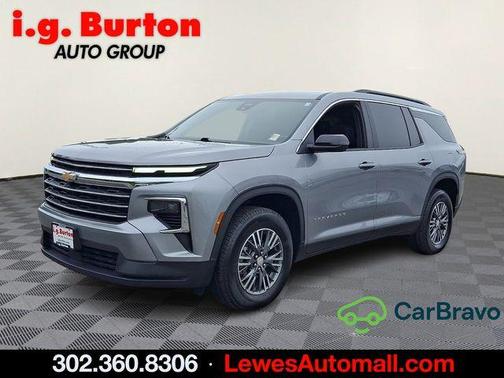 Sterling Gray Metallic 2025 Chevrolet Traverse LT