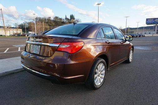 2012 Chrysler 200 Touring