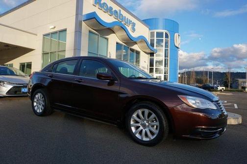 2012 Chrysler 200 Touring