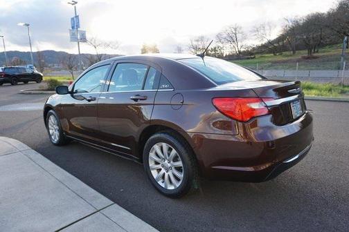 2012 Chrysler 200 Touring