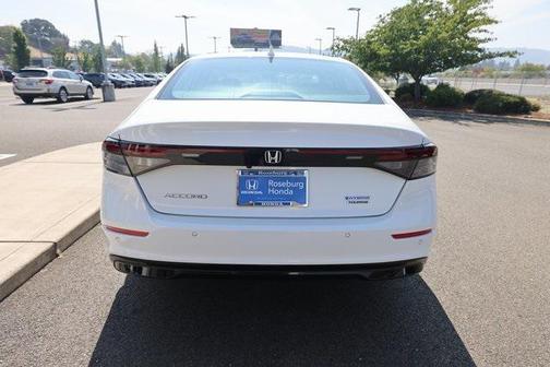 2025 Honda Accord Hybrid Touring