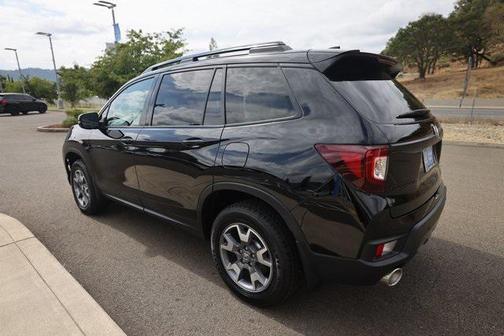 2022 Honda Passport AWD TrailSport