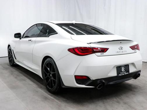 2017 INFINITI Q60 3.0T Premium