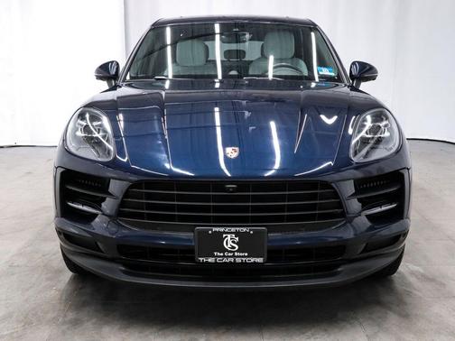 Blue 2021 Porsche Macan Macan